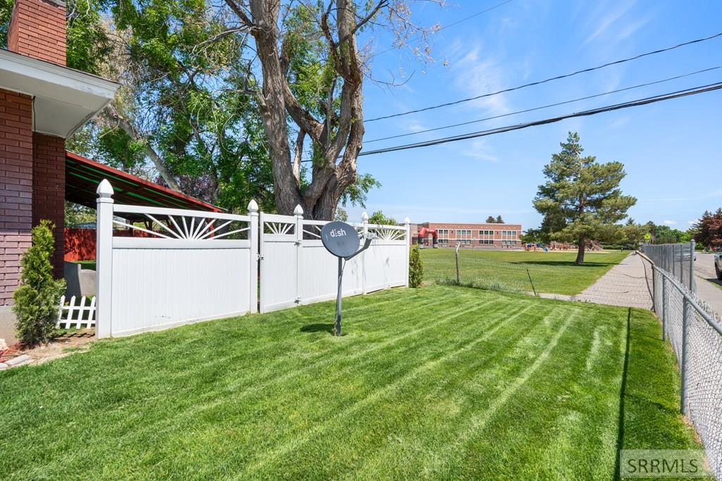 2085 Sequoia Drive, IDAHO FALLS, Idaho image 7