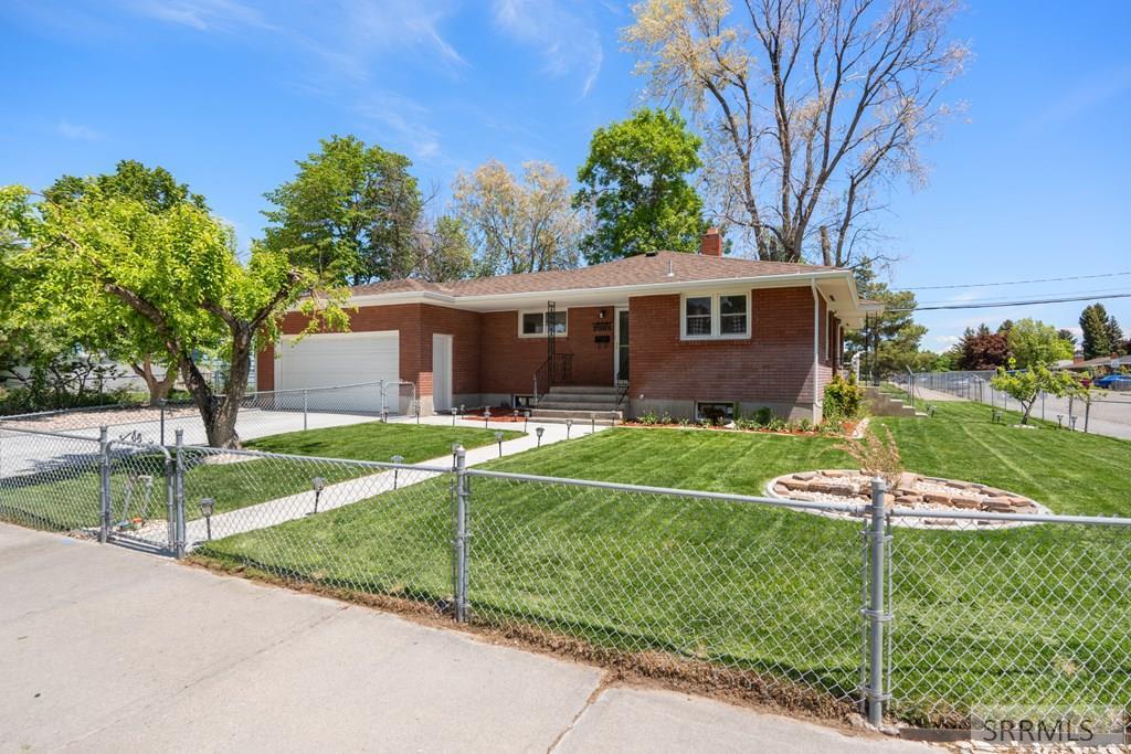 2085 Sequoia Drive, IDAHO FALLS, Idaho image 2