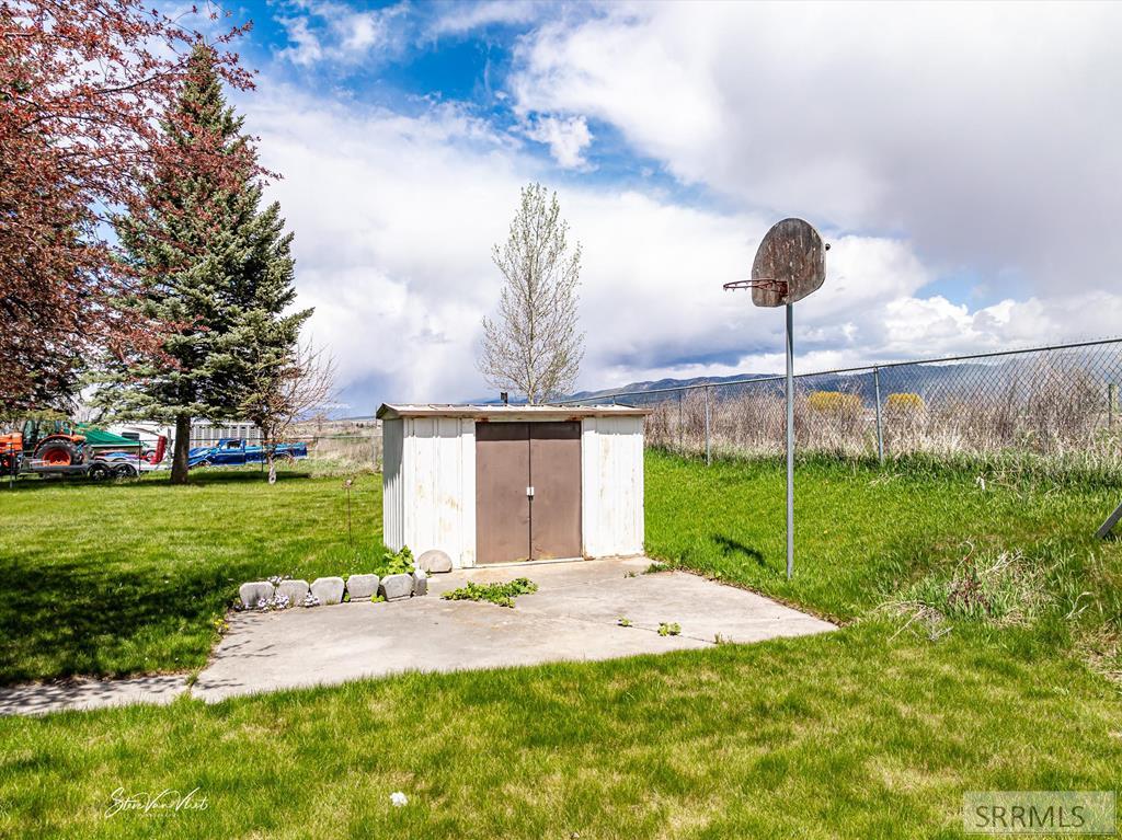 244 N 4th E St, DOWNEY, Idaho image 14