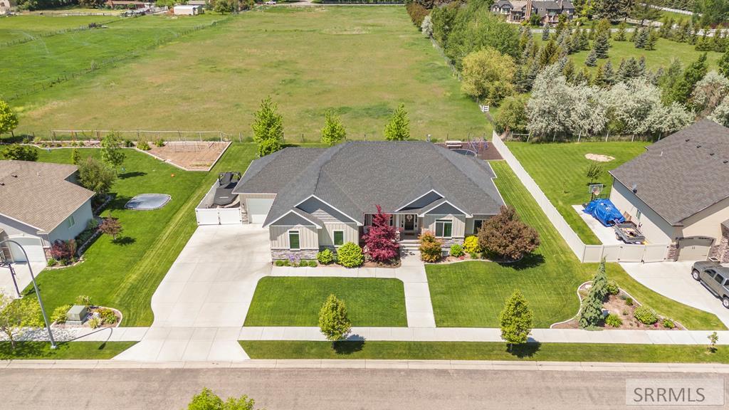 316 Stillwater Circle, IDAHO FALLS, Idaho image 1