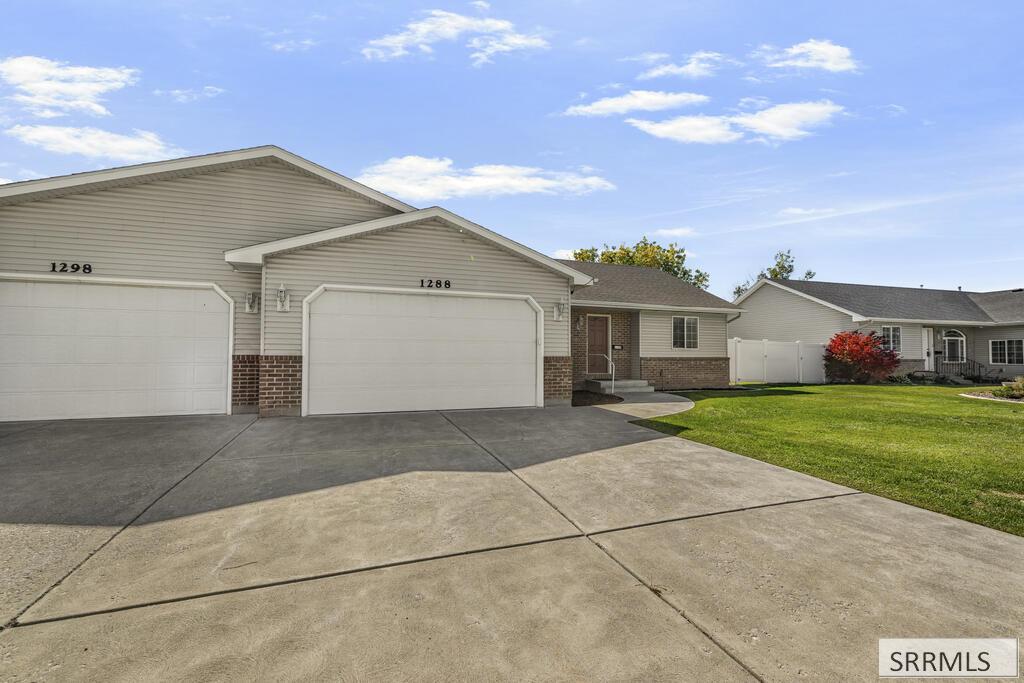 1288 Ashland Drive