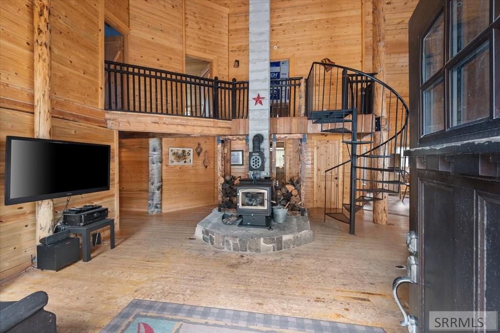 56 Burden Road, SALMON, Idaho image 5