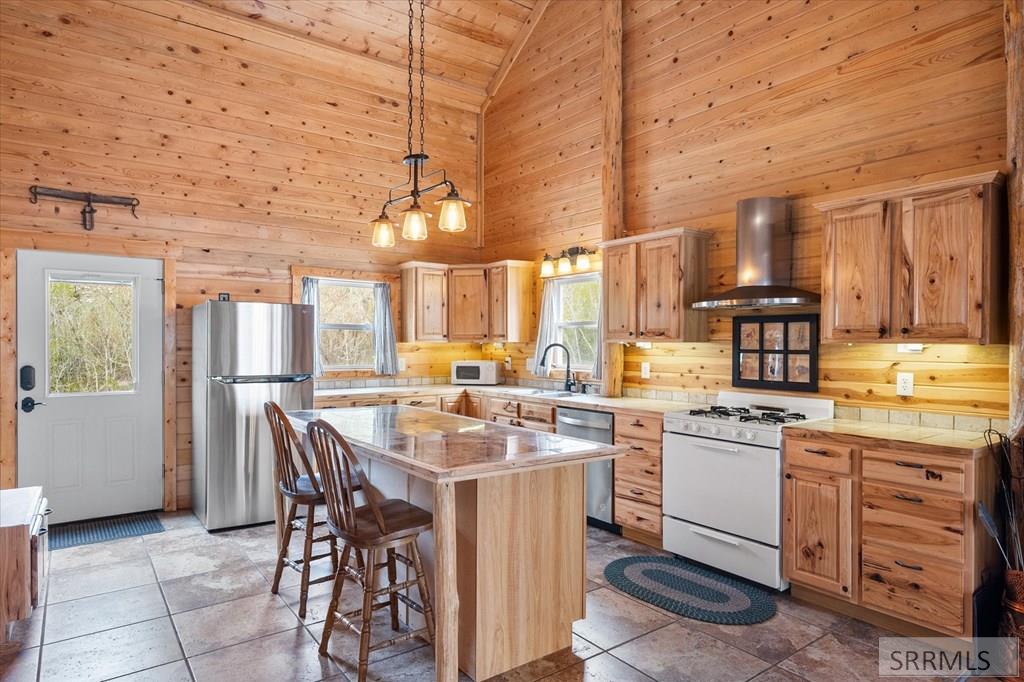 56 Burden Road, SALMON, Idaho image 10