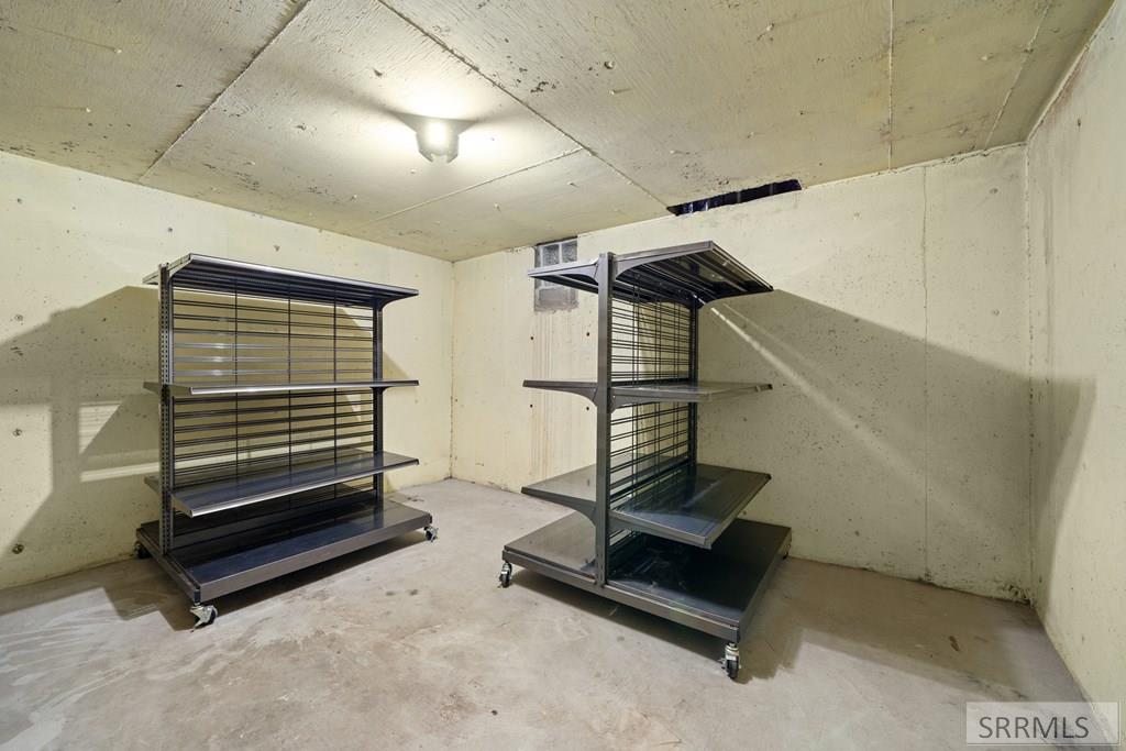 Idaho Falls, Idaho 83404, United States, 5 Bedrooms Bedrooms, ,3 BathroomsBathrooms,Residential,Active,162780