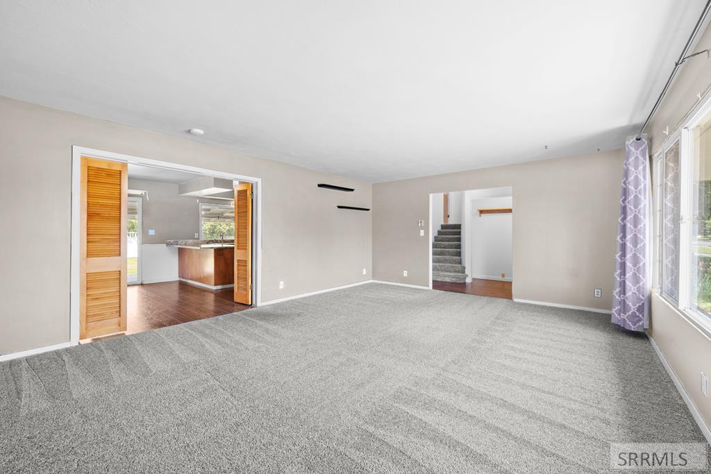 Idaho Falls, Idaho 83404, United States, 5 Bedrooms Bedrooms, ,3 BathroomsBathrooms,Residential,Active,162780