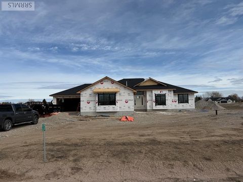 Photo of 317 N 315 W, BLACKFOOT, ID 83221 (MLS # 2184798)