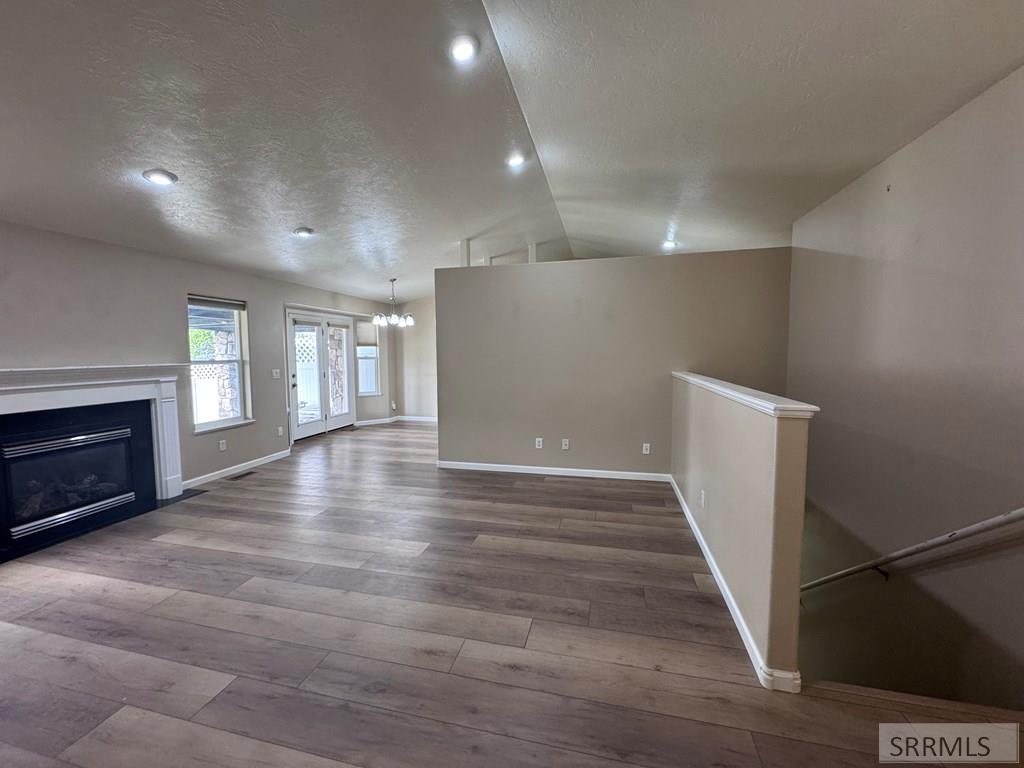 3736 Ellendale Circle