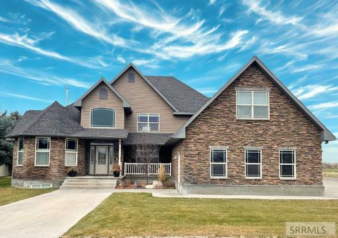 Photo of 98 N 50 E, BLACKFOOT, ID 83221 (MLS # 2180874)