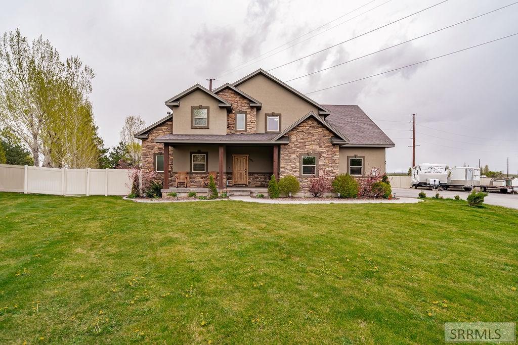 2424 Timberview Circle