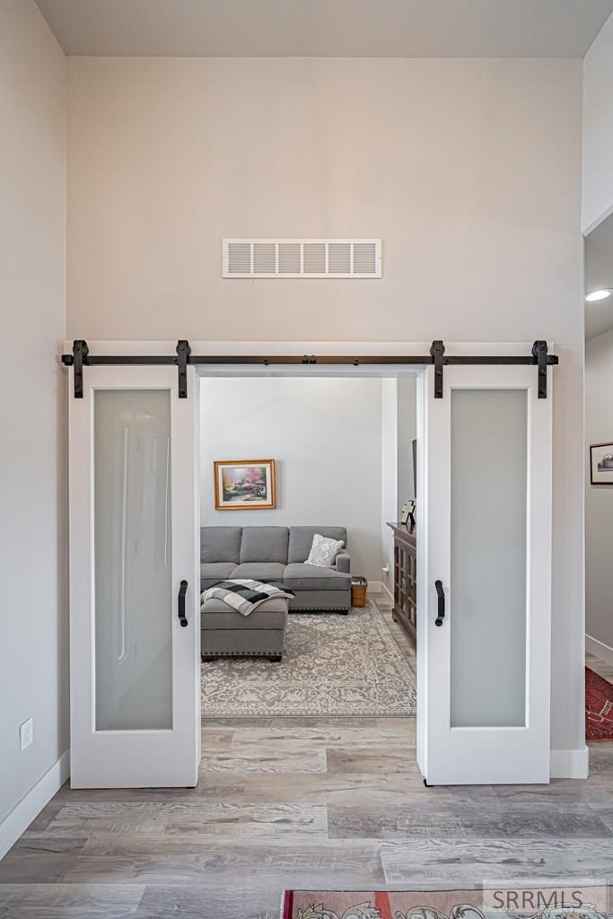 10423 Henry Creek Road, IDAHO FALLS, Idaho image 24