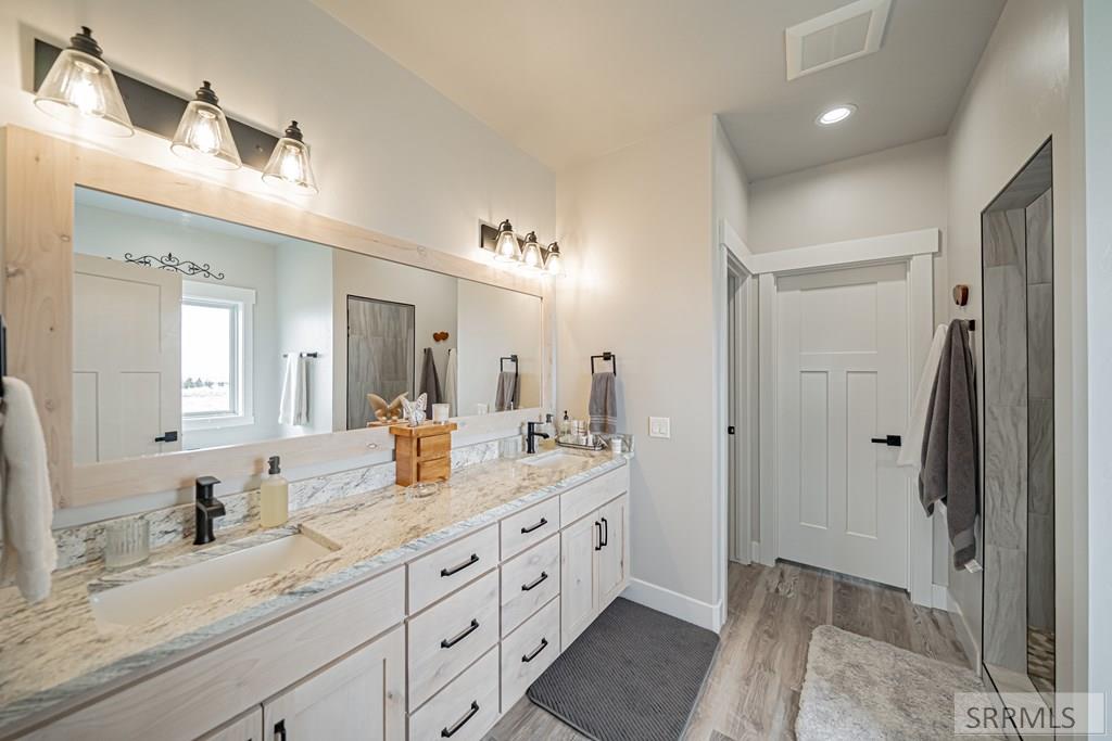 10423 Henry Creek Road, IDAHO FALLS, Idaho image 45