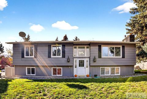 Photo of 5027 Apache Pl, POCATELLO, ID 83204 (MLS # 2180451)