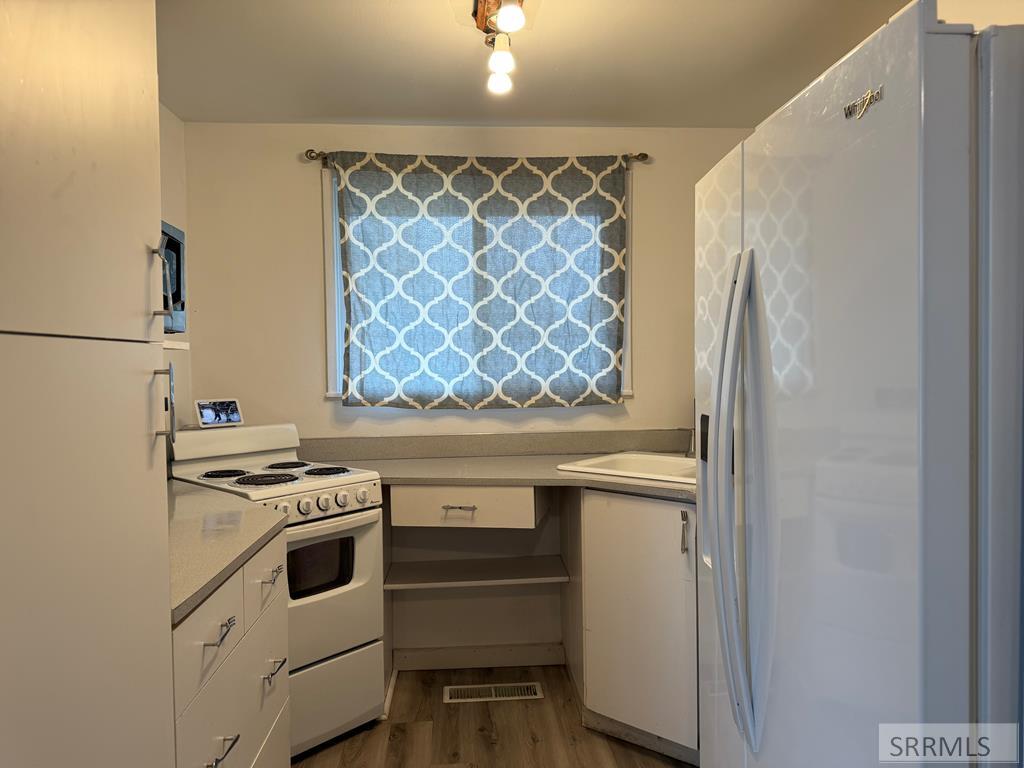 405 NW Bonneville Drive, IDAHO FALLS, Idaho image 21