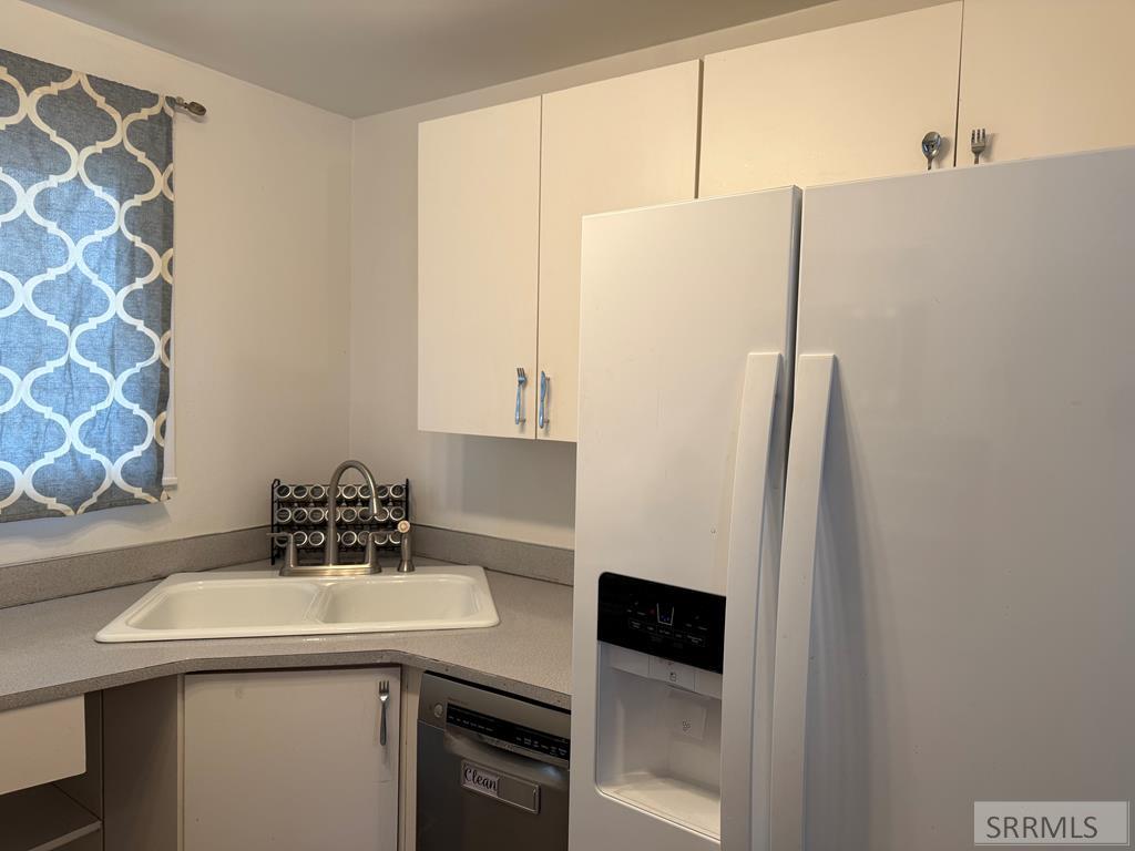 405 NW Bonneville Drive, IDAHO FALLS, Idaho image 23