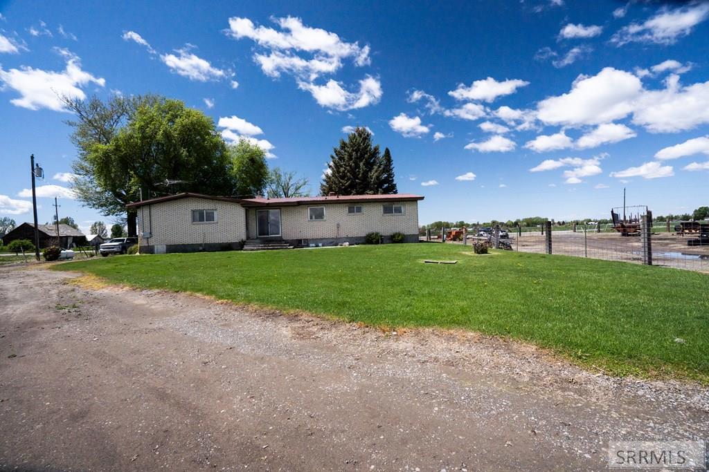 594 N 3000 W, REXBURG, Idaho image 23