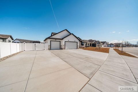 576 Hollow Drive AMMON ID 83401
