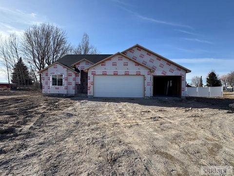 394 Wind River Circle SHELLEY ID 83274