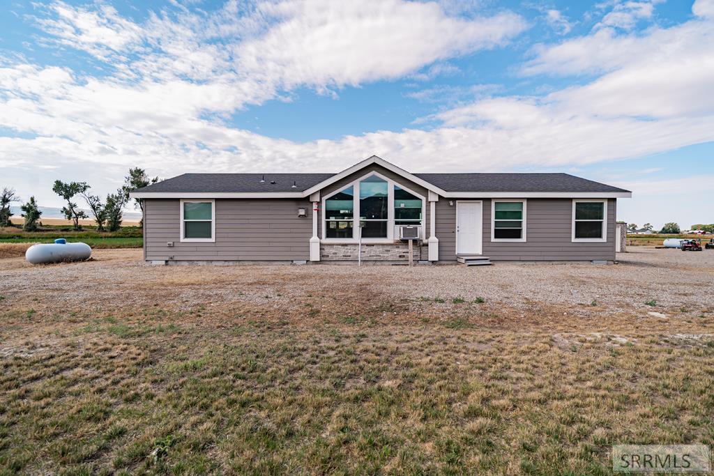 17948 E 143 N, RIRIE, Idaho image 1