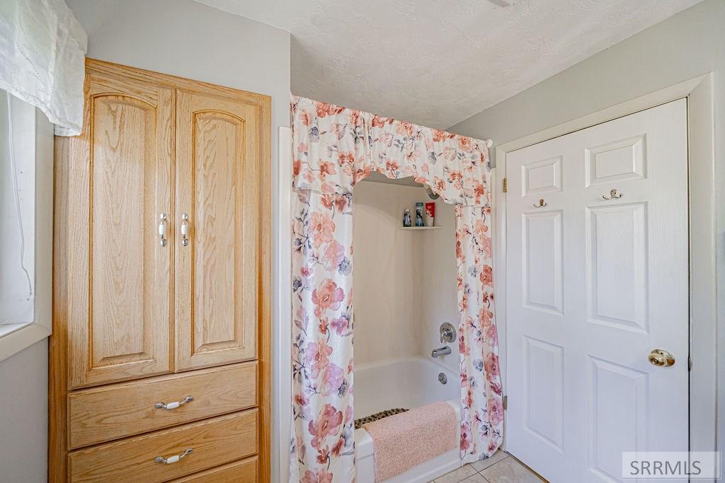5781 S Ammon Road, IDAHO FALLS, Idaho image 31