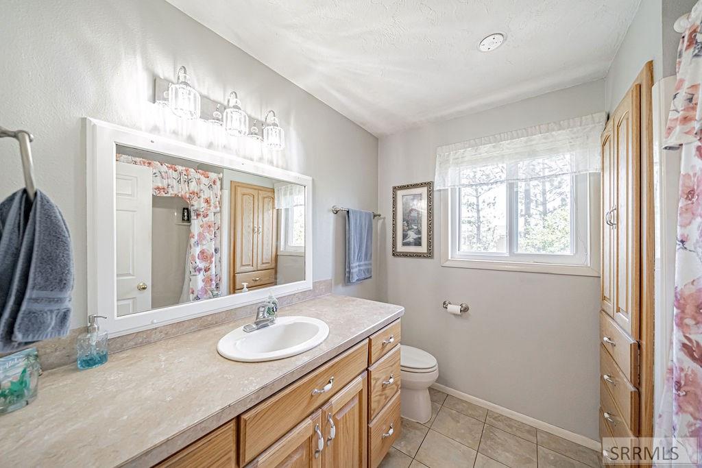 5781 S Ammon Road, IDAHO FALLS, Idaho image 28