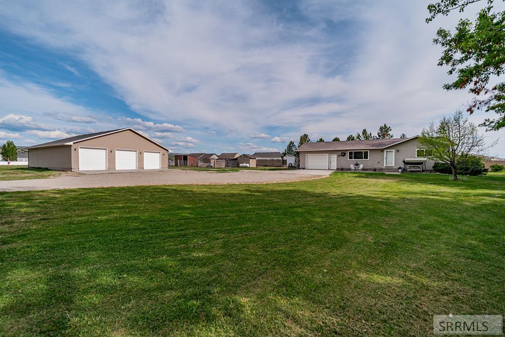 5781 S Ammon Road, IDAHO FALLS, Idaho image 1