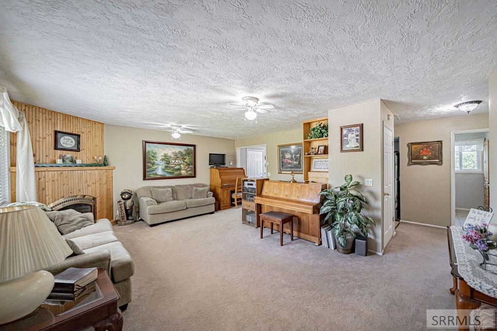 5781 S Ammon Road, IDAHO FALLS, Idaho image 19