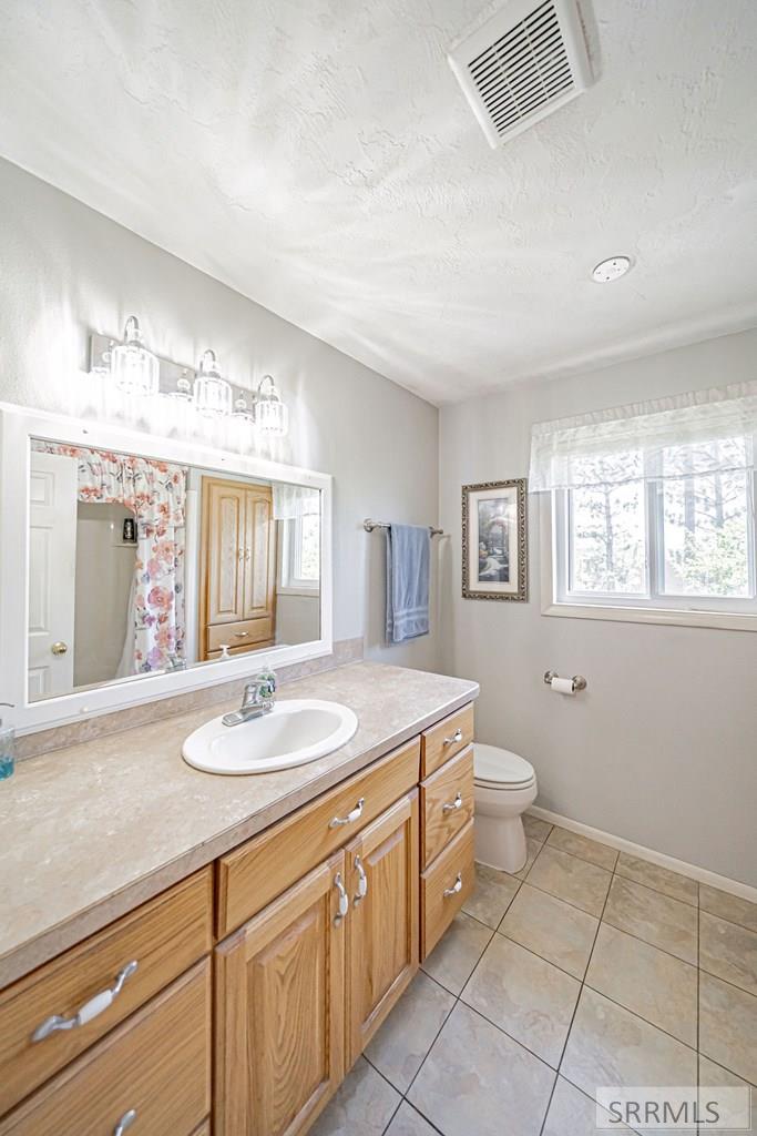 5781 S Ammon Road, IDAHO FALLS, Idaho image 29