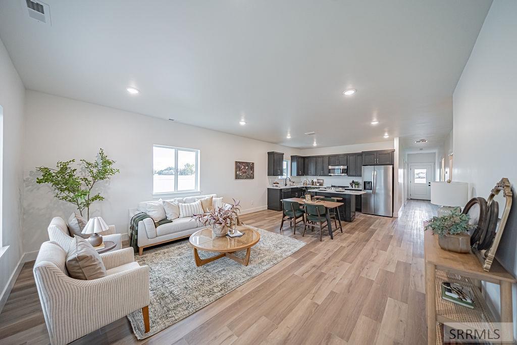 3870 Mountain Bluebird Way