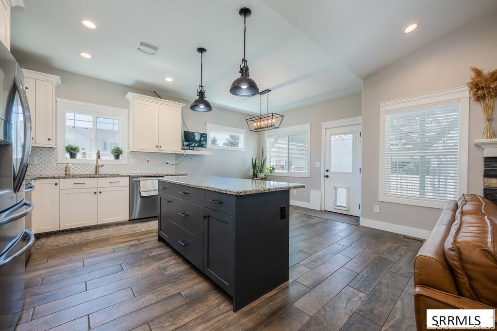 1102 Diamond Drive
