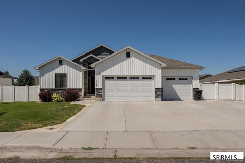 Photo of 1102 Diamond Drive, AMMON, ID 83406 (MLS # 2188721)