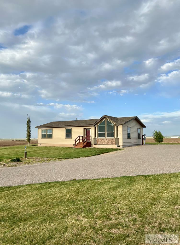 726 N 5000 E, SUGAR CITY, Idaho image 1