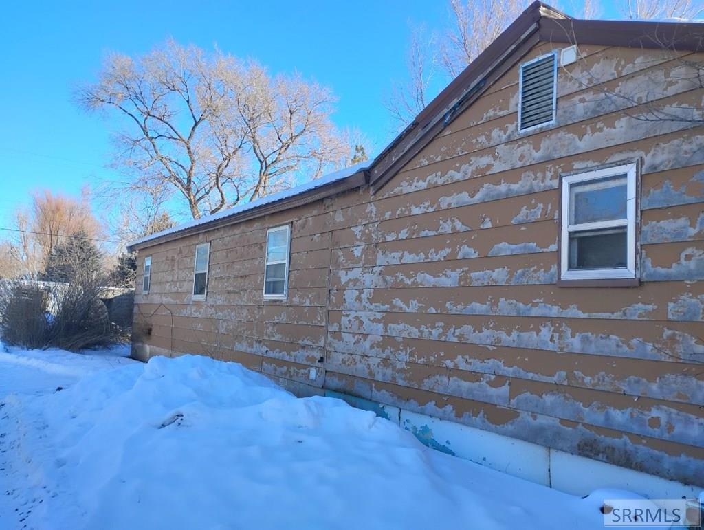 683 W Decoria Avenue, ARCO, Idaho image 3