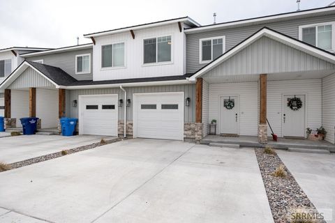 Photo of 412 S 3rd W, SUGAR CITY, ID 83448 (MLS # 2175692)