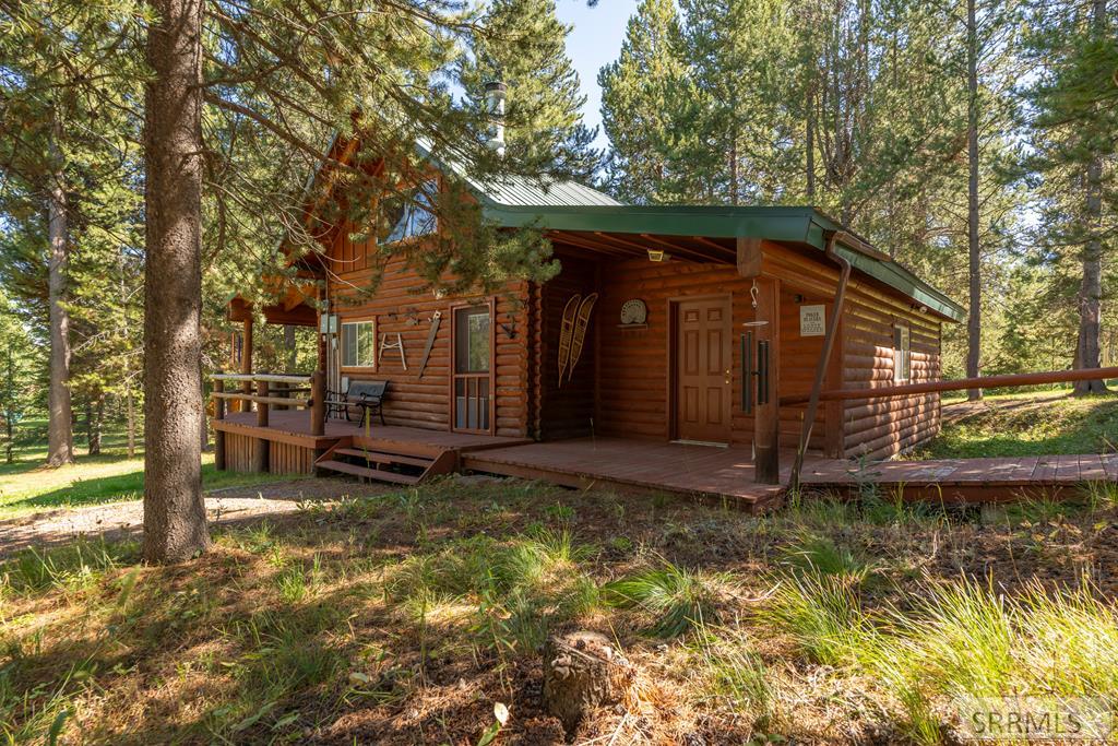 4008 Woodchuck St, ISLAND PARK, Idaho image 1