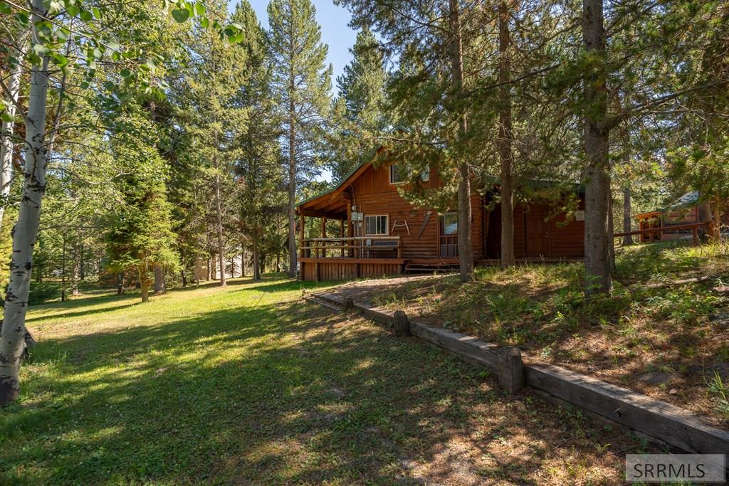 4008 Woodchuck St, ISLAND PARK, Idaho image 2