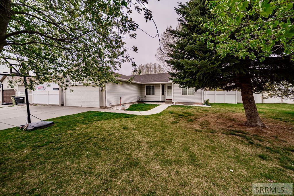 1862 Eagle Pointe Drive