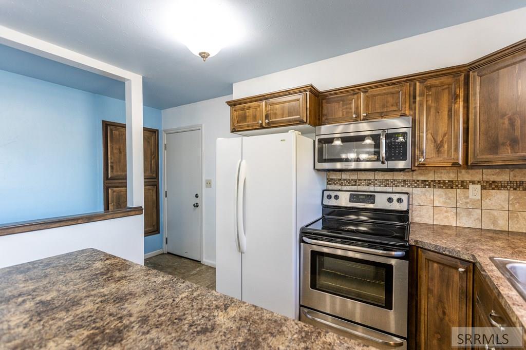 555 Lincoln Drive, IDAHO FALLS, Idaho image 11