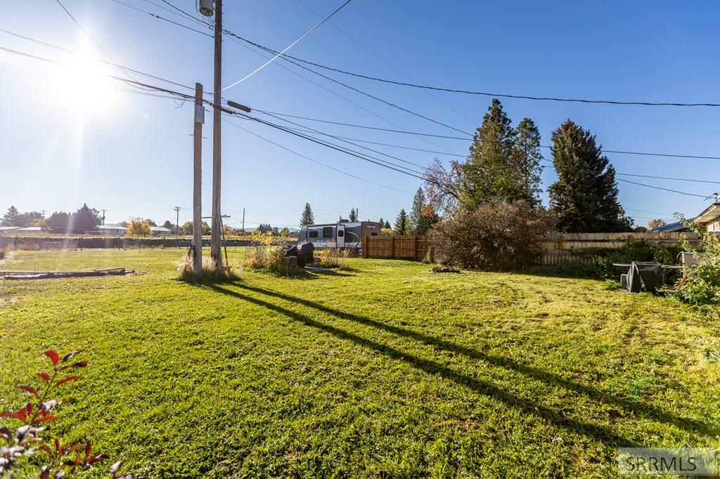 555 Lincoln Drive, IDAHO FALLS, Idaho image 32
