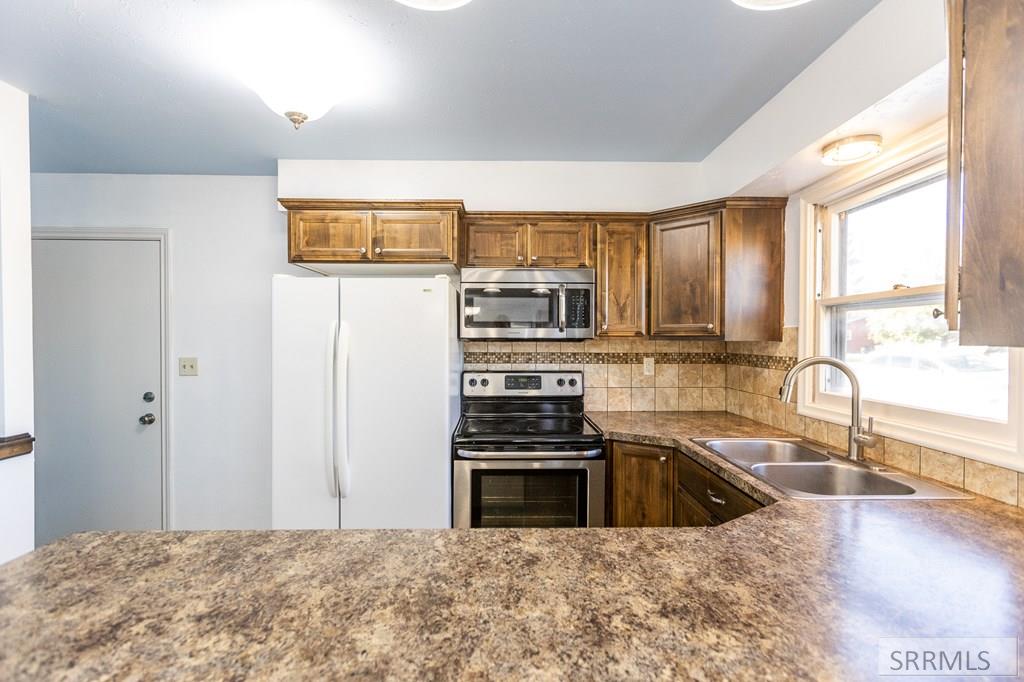 555 Lincoln Drive, IDAHO FALLS, Idaho image 10