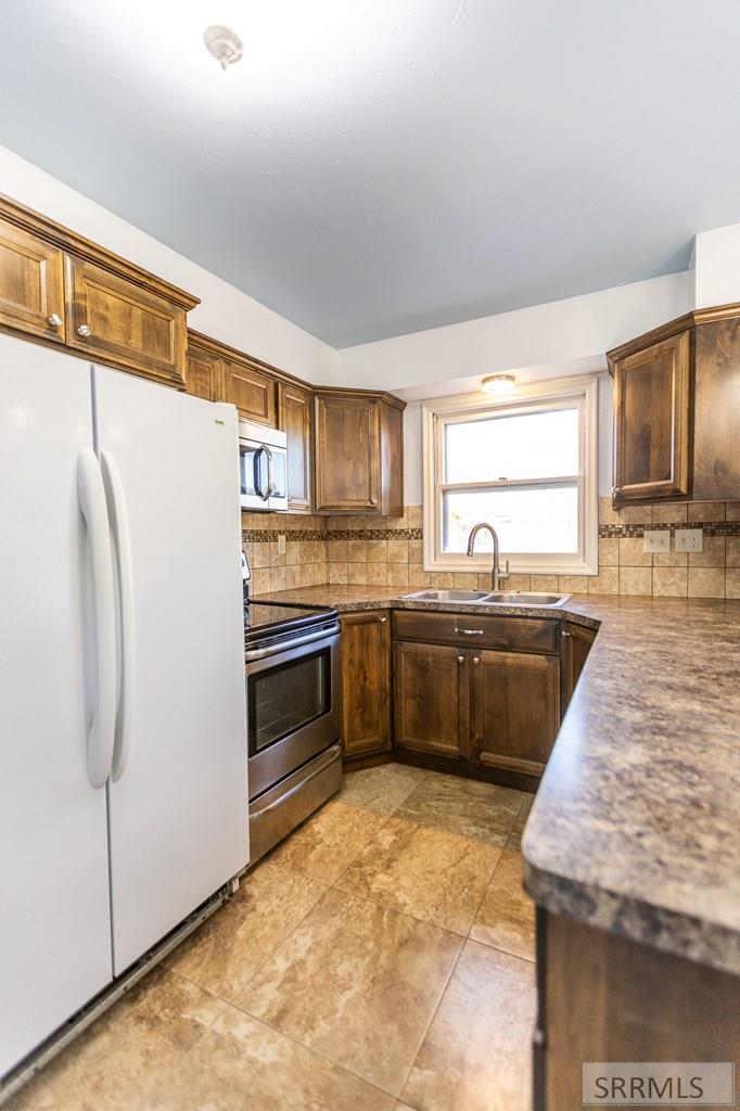 555 Lincoln Drive, IDAHO FALLS, Idaho image 9