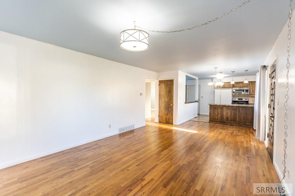 555 Lincoln Drive, IDAHO FALLS, Idaho image 7