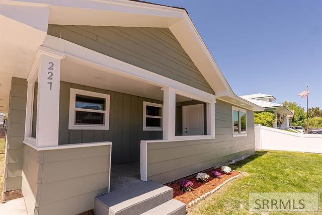 227 Park Avenue, POCATELLO, Idaho image 3