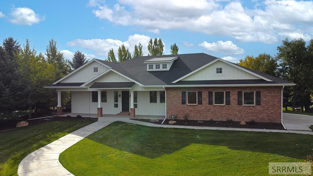 4932 E 1st Street, IDAHO FALLS, Idaho image 1