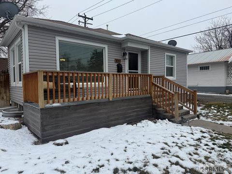 Photo of 1037 E Benton Street, POCATELLO, ID 83204 (MLS # 2181642)