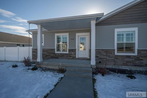 Photo of 1950 Autumn Lane, IDAHO FALLS, ID 83404 (MLS # 2185635)