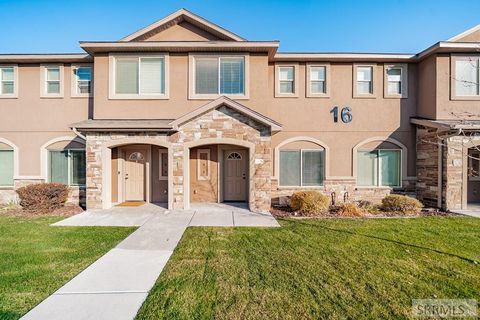 Photo of 565 Pioneer Road #194, REXBURG, ID 83440 (MLS # 2180439)