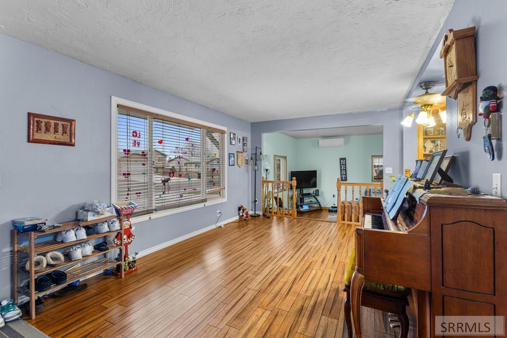 230 Meadowlark Drive