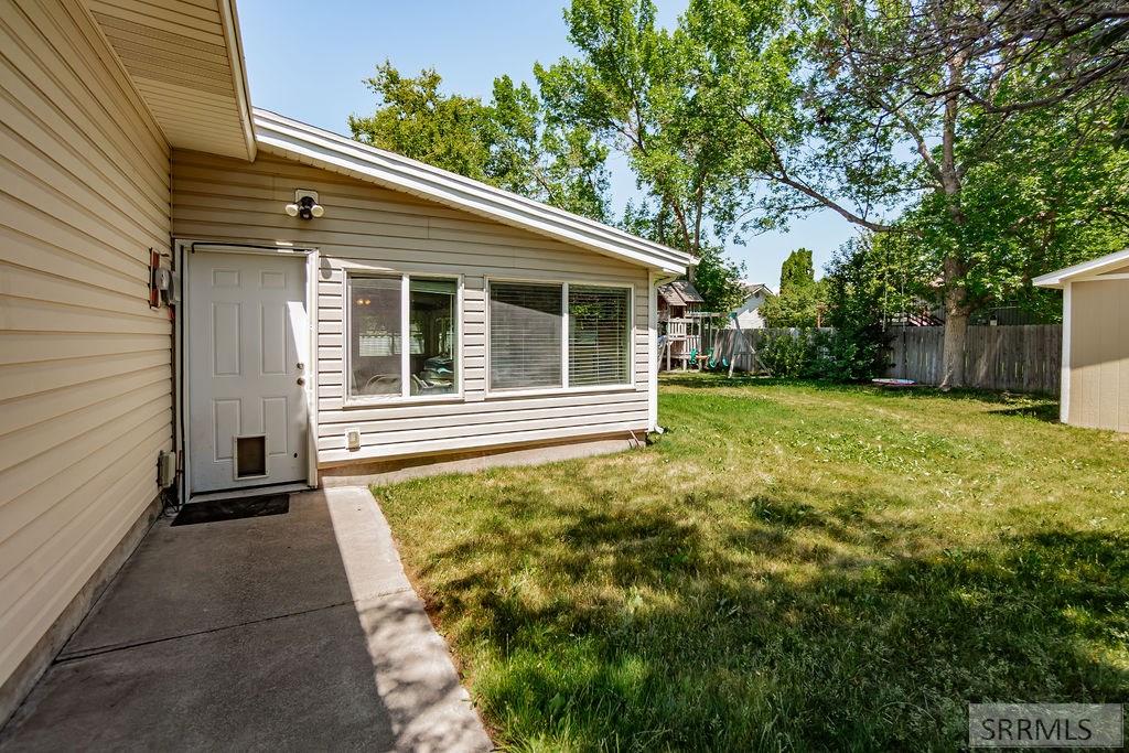 2847 St Charles Avenue, IDAHO FALLS, Idaho image 38