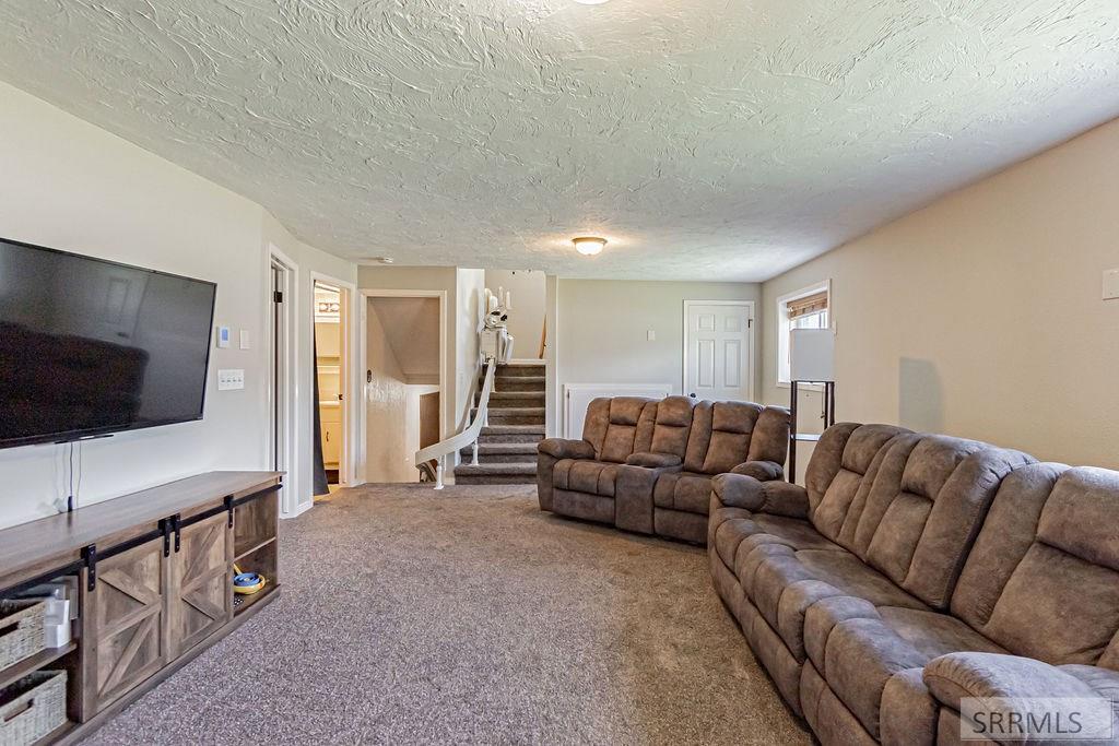 2847 St Charles Avenue, IDAHO FALLS, Idaho image 23