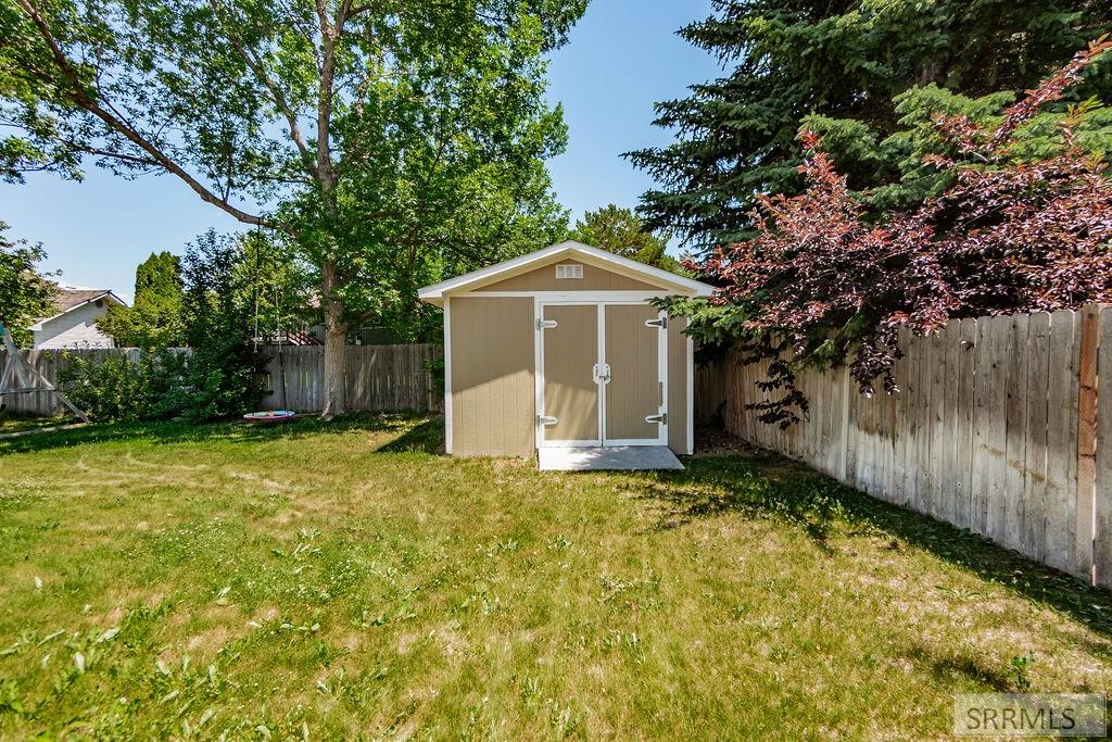 2847 St Charles Avenue, IDAHO FALLS, Idaho image 37
